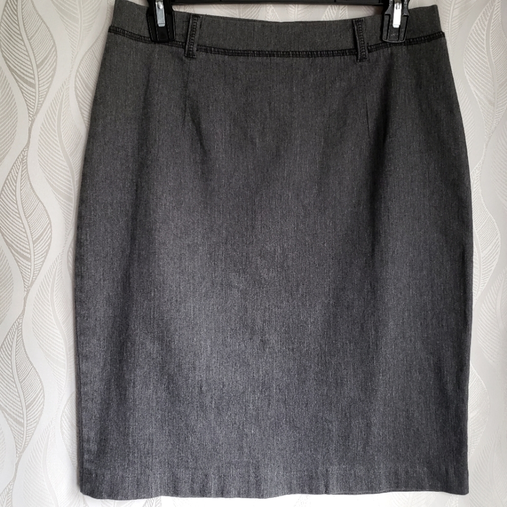 Gray Stretch Pencil Skirt